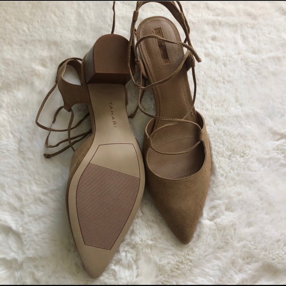 Tahari slingback pump - Picture 3 of 5